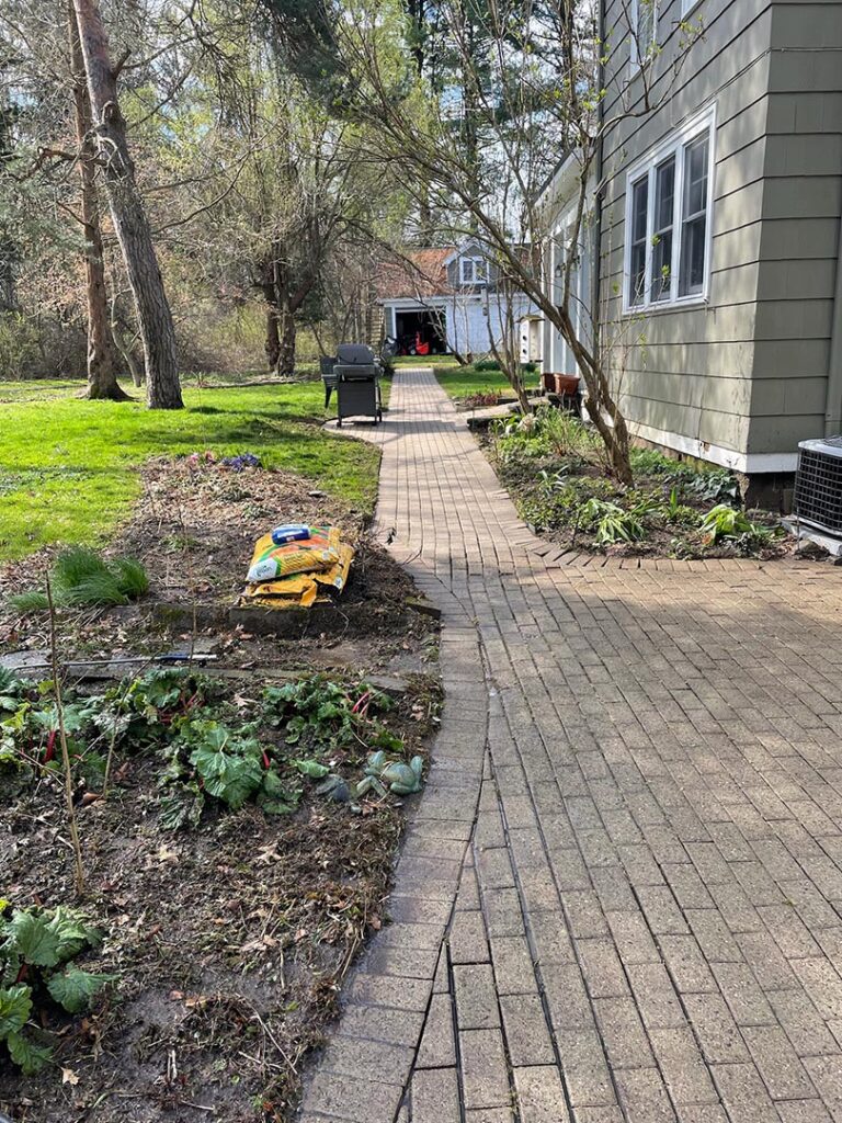 Pressure-Washing-Residential-Homes-Buffalo-NY-After2